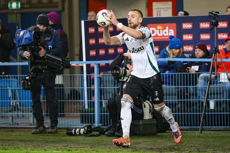Football. PKO BP Ekstraklasa. Piast Gliwice - Legia Warsaw. 06.12.2025