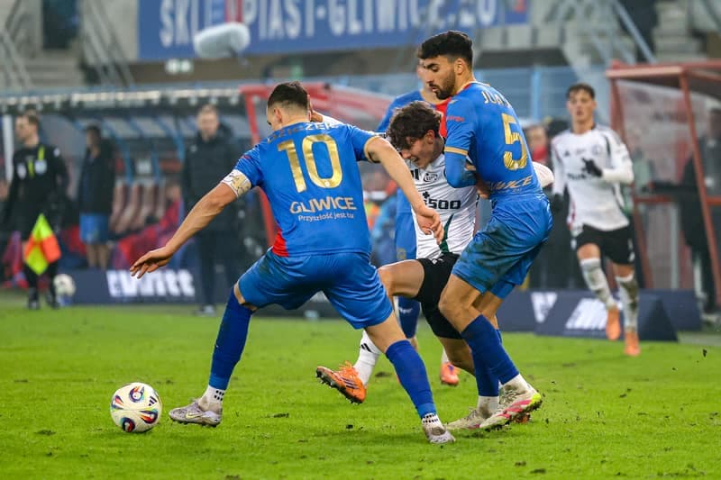 Football. PKO BP Ekstraklasa. Piast Gliwice - Legia Warsaw. 06.12.2025