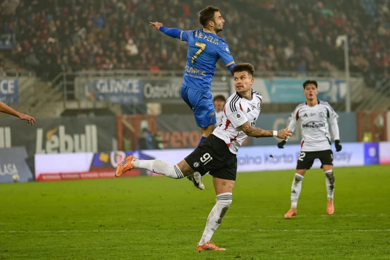 Football. PKO BP Ekstraklasa. Piast Gliwice - Legia Warsaw. 06.12.2025