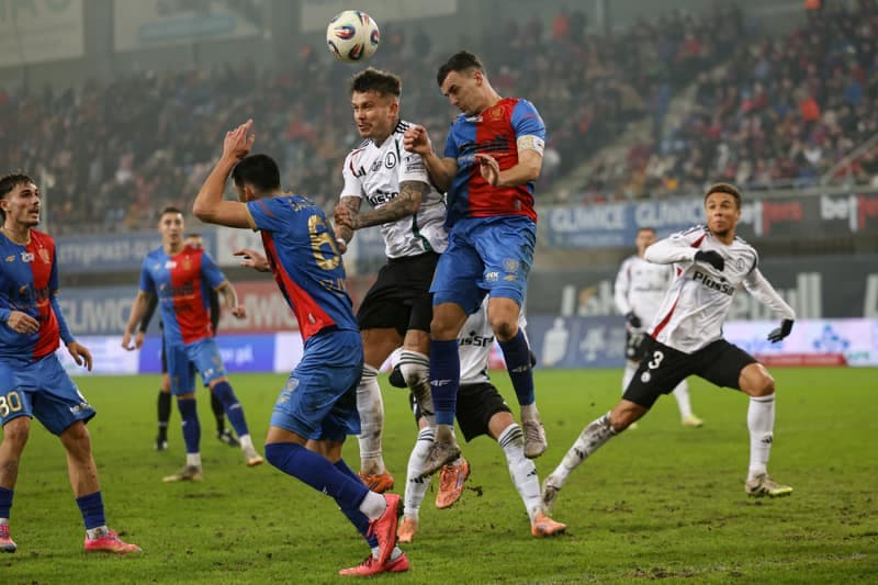 Football. PKO BP Ekstraklasa. Piast Gliwice - Legia Warsaw. 06.12.2025