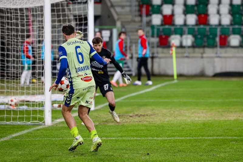 Football. Betclic 2 Liga. Zaglebie Sosnowiec - Sandecja Nowy Sacz. 24.02.2026