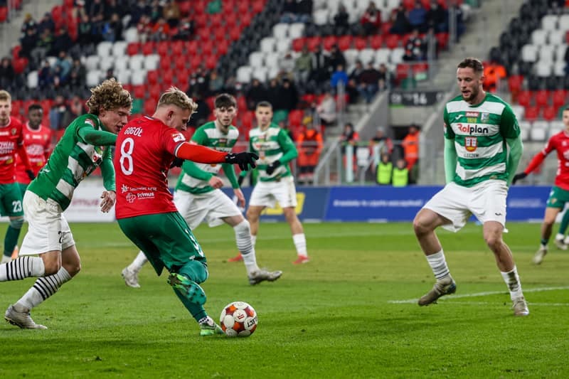 Football. Betclic 2 Liga. Zaglebie Sosnowiec - Sokol Kleczew. 21.11.2025