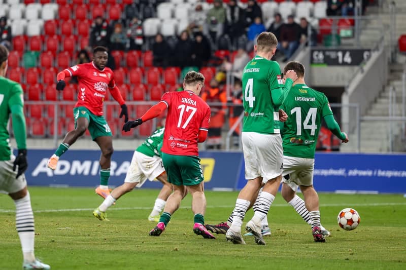 Football. Betclic 2 Liga. Zaglebie Sosnowiec - Sokol Kleczew. 21.11.2025