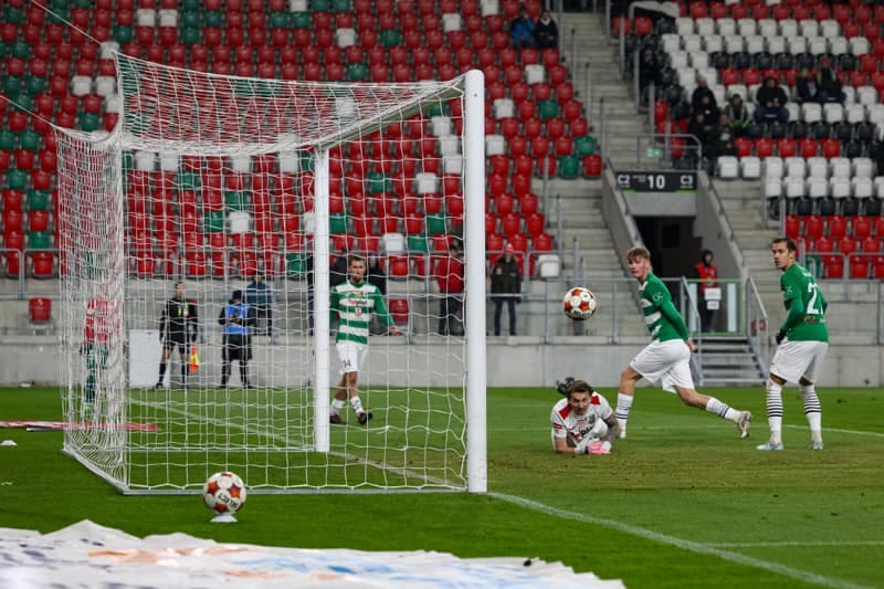 Football. Betclic 2 Liga. Zaglebie Sosnowiec - Sokol Kleczew. 21.11.2025