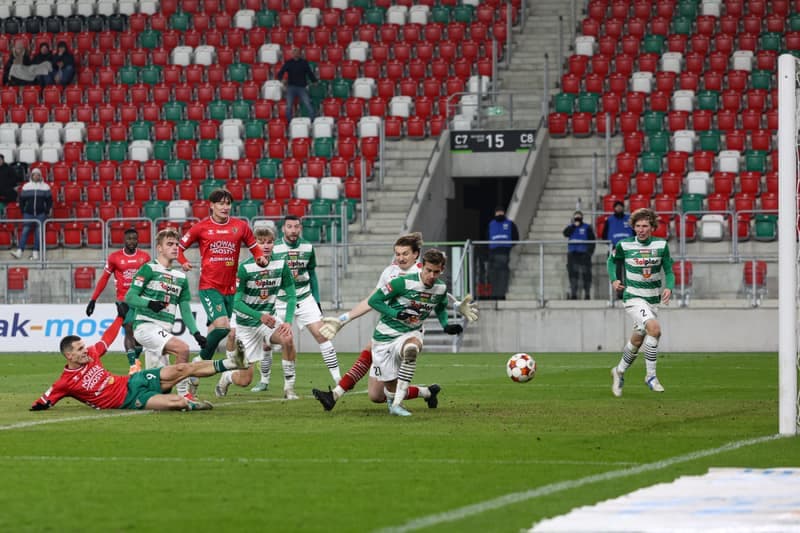 Football. Betclic 2 Liga. Zaglebie Sosnowiec - Sokol Kleczew. 21.11.2025
