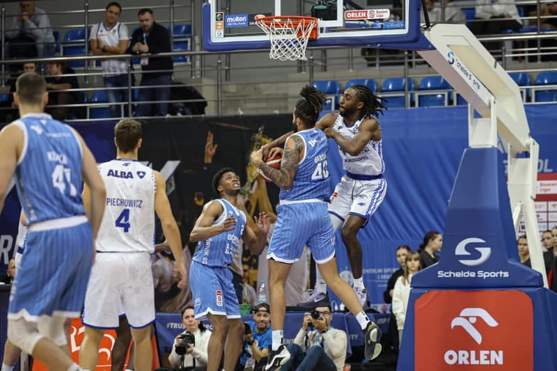 Basketball. ORLEN Basket Liga. MKS Dabrowa Gornicza - Gornik Walbrzych. 22.11.2025