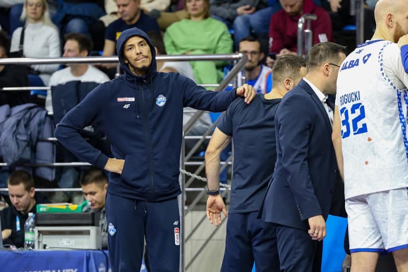 Basketball. ORLEN Basket Liga. MKS Dabrowa Gornicza - Gornik Walbrzych. 22.11.2025