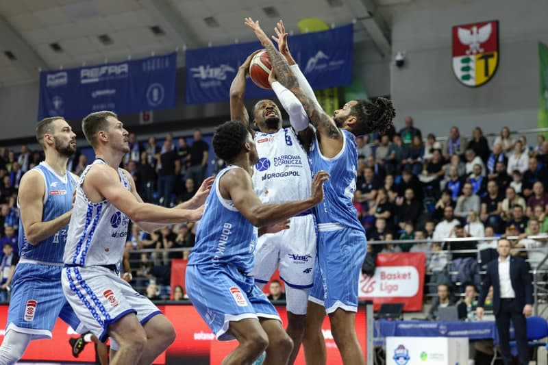 Basketball. ORLEN Basket Liga. MKS Dabrowa Gornicza - Gornik Walbrzych. 22.11.2025