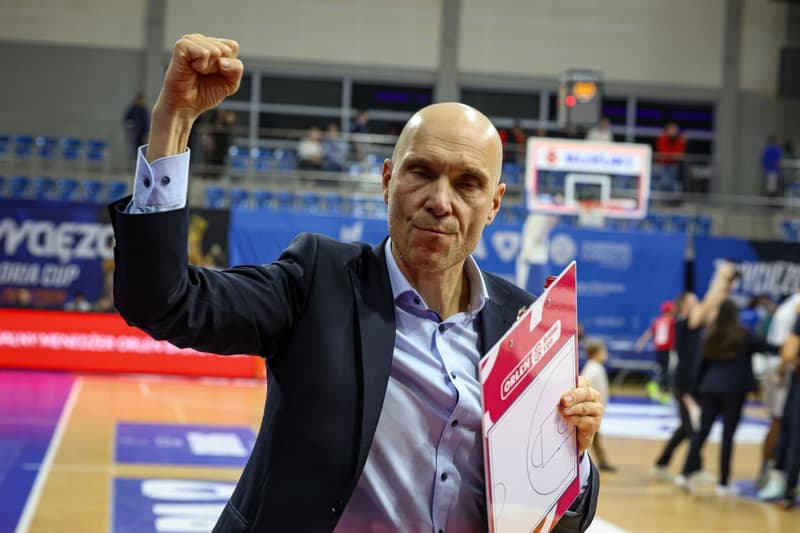 Basketball. ORLEN Basket Liga. MKS Dabrowa Gornicza - Gornik Walbrzych. 22.11.2025