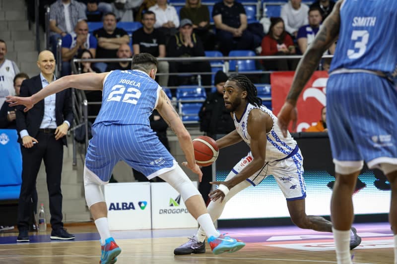 Basketball. ORLEN Basket Liga. MKS Dabrowa Gornicza - Gornik Walbrzych. 22.11.2025