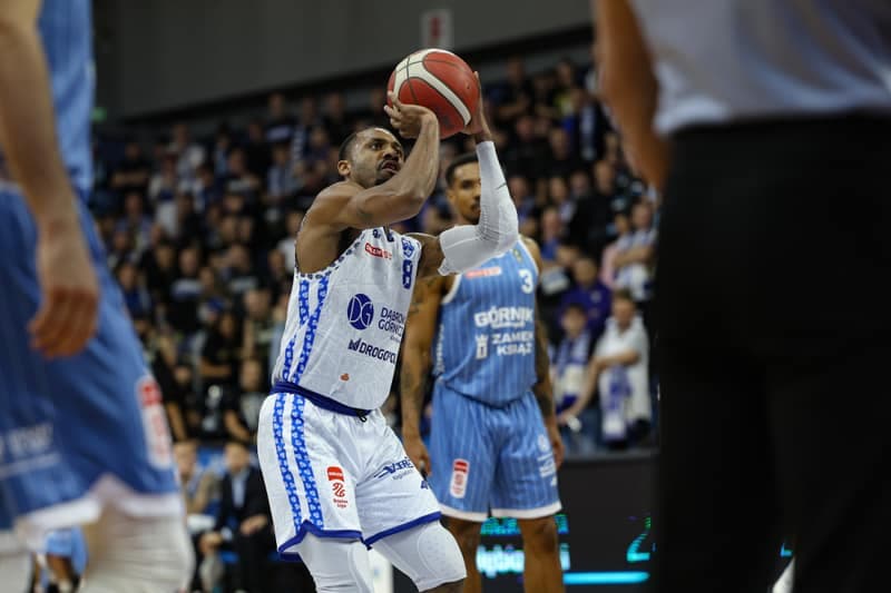 Basketball. ORLEN Basket Liga. MKS Dabrowa Gornicza - Gornik Walbrzych. 22.11.2025