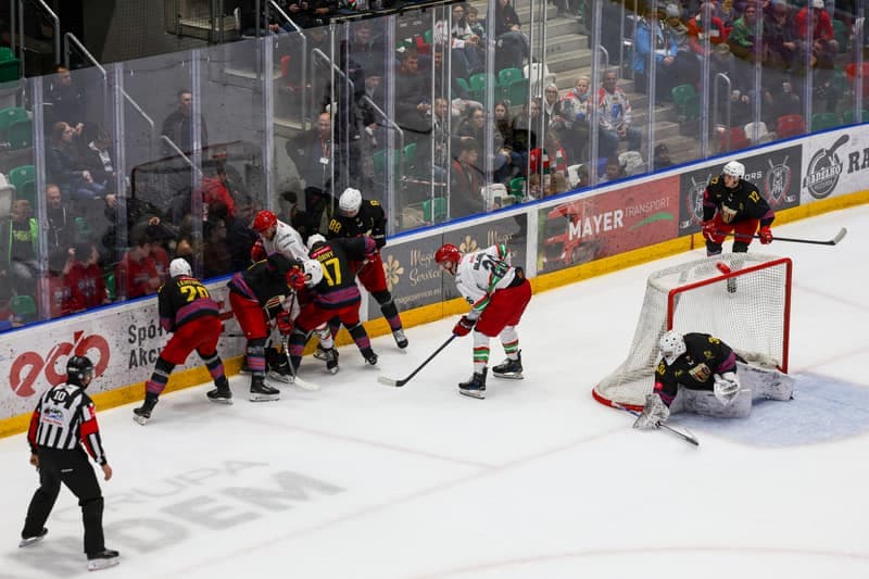 Ice Hockey. Tauron Hokej Liga. Zaglebie Sosnowiec - Polonia Bytom. 24.10.2025