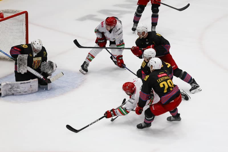 Ice Hockey. Tauron Hokej Liga. Zaglebie Sosnowiec - Polonia Bytom. 24.10.2025