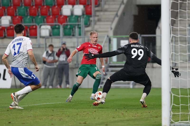 Football. Betclic 2 Liga. Zaglebie Sosnowiec - Podbeskidzie Bielsko Biala. 22.10.2025