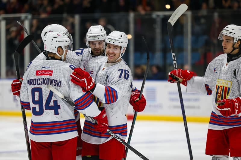 Ice Hockey. Polska Hokej Liga. Polonia Bytom - Cracovia. 21.10.2025