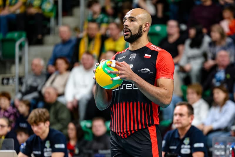 Volleyball. CEV Champions League. Aluron CMC Warta Zawiercie - Asseco Resovia Rzeszow. 10.12.2025