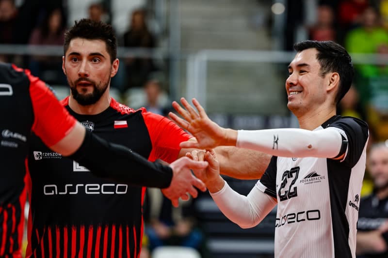Volleyball. CEV Champions League. Aluron CMC Warta Zawiercie - Asseco Resovia Rzeszow. 10.12.2025