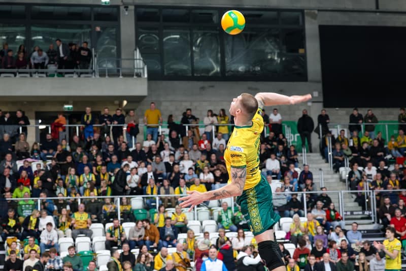 Volleyball. CEV Champions League. Aluron CMC Warta Zawiercie - Asseco Resovia Rzeszow. 10.12.2025