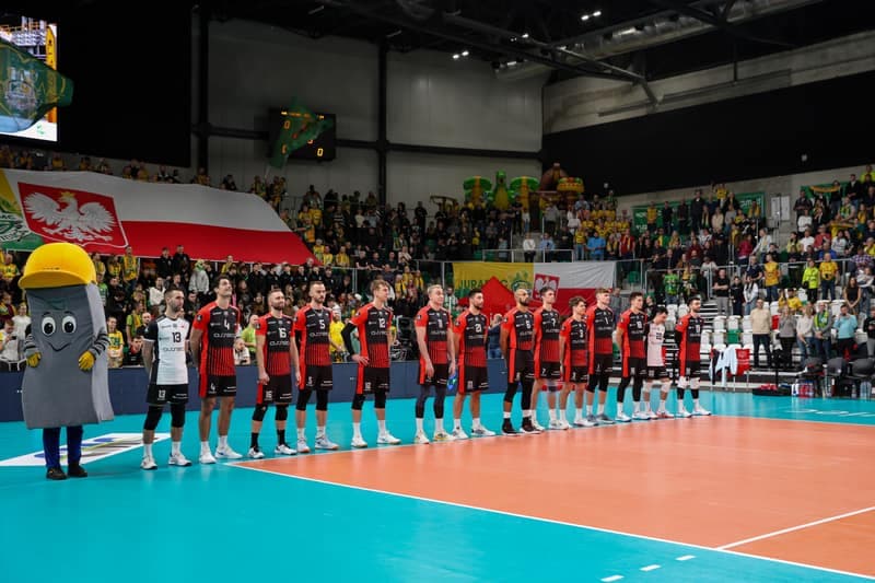 Volleyball. CEV Champions League. Aluron CMC Warta Zawiercie - Asseco Resovia Rzeszow. 10.12.2025