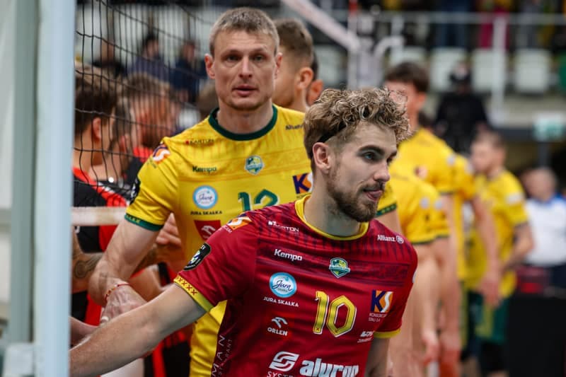 Volleyball. CEV Champions League. Aluron CMC Warta Zawiercie - Asseco Resovia Rzeszow. 10.12.2025