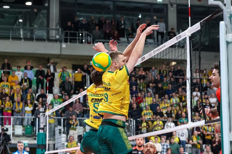 Volleyball. CEV Champions League. Aluron CMC Warta Zawiercie - Asseco Resovia Rzeszow. 10.12.2025