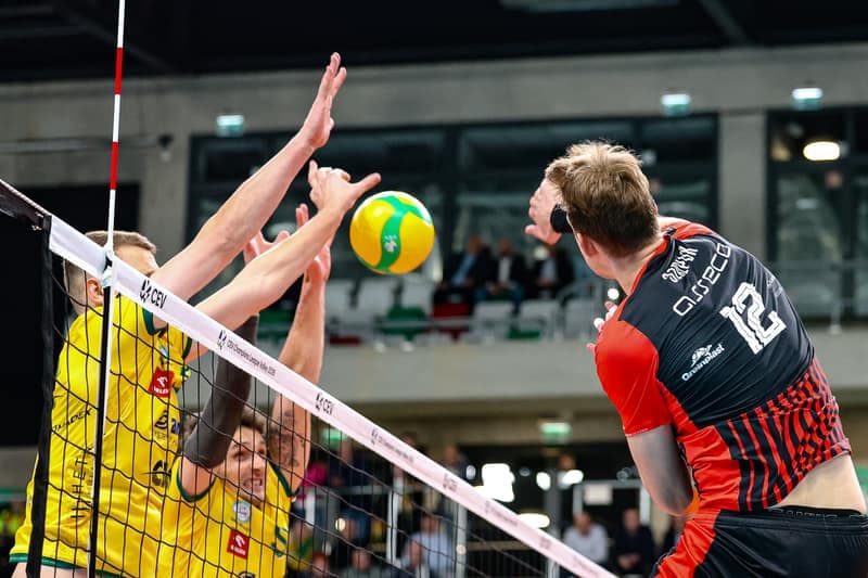 Volleyball. CEV Champions League. Aluron CMC Warta Zawiercie - Asseco Resovia Rzeszow. 10.12.2025
