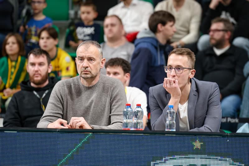 Volleyball. CEV Champions League. Aluron CMC Warta Zawiercie - Asseco Resovia Rzeszow. 10.12.2025