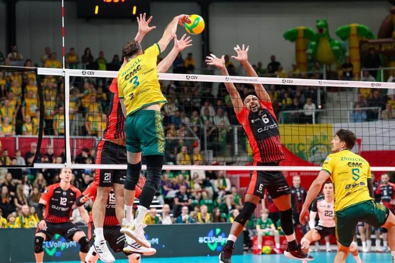 Volleyball. CEV Champions League. Aluron CMC Warta Zawiercie - Asseco Resovia Rzeszow. 10.12.2025
