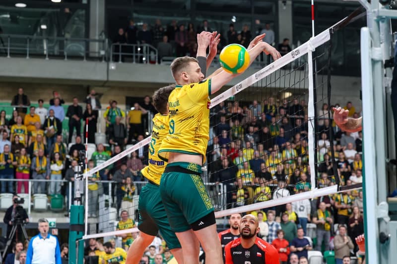 Volleyball. CEV Champions League. Aluron CMC Warta Zawiercie - Asseco Resovia Rzeszow. 10.12.2025