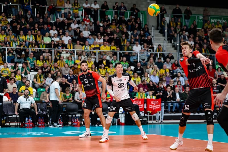 Volleyball. CEV Champions League. Aluron CMC Warta Zawiercie - Asseco Resovia Rzeszow. 10.12.2025
