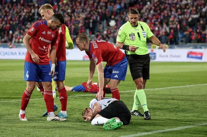 Football. PKO BP Ekstraklasa. Rakow Czestochowa - Legia Warsaw. 16.03.2025