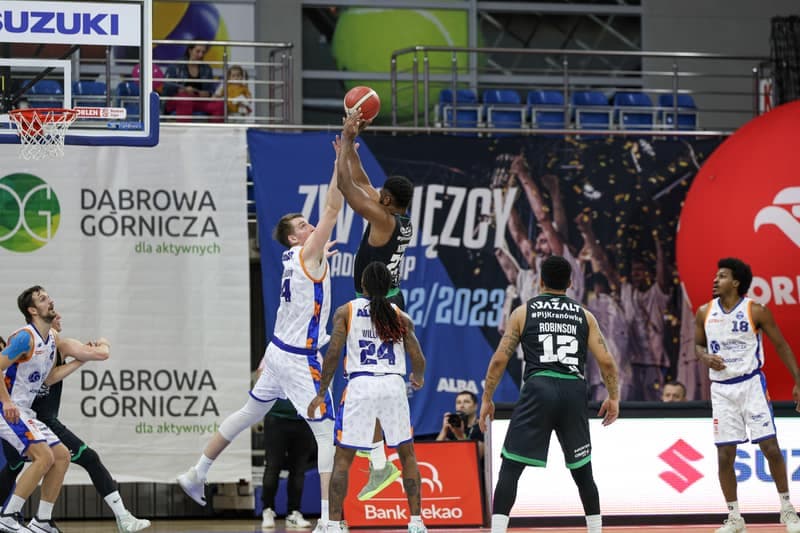 Basketball. Orlen Basket Liga. MKS Dabrowa Gornicza - Slask Wroclaw. 09.03.2025