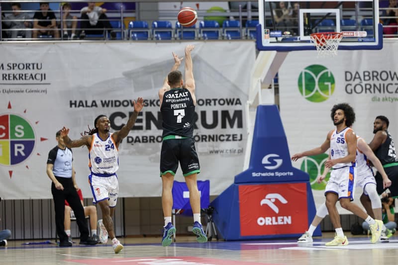Basketball. Orlen Basket Liga. MKS Dabrowa Gornicza - Slask Wroclaw. 09.03.2025