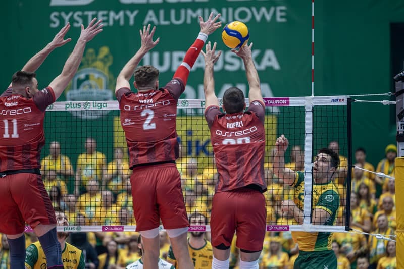 Volleyball. PlusLiga. Aluron CMC Warta Zawiercie - Asseco Resovia. 30.12.2024