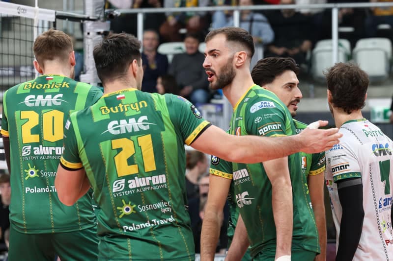 CEV CHAMPIONS LEAGUE, Aluron CMC Warta Zawiercie - MILANO