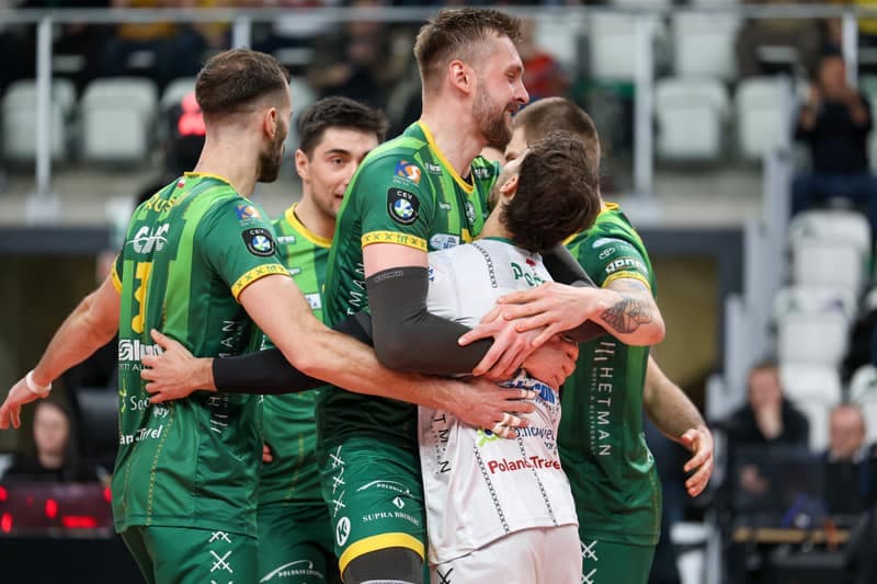 CEV CHAMPIONS LEAGUE, Aluron CMC Warta Zawiercie - MILANO
