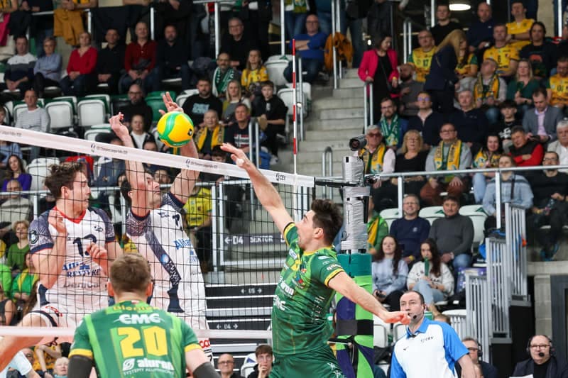 CEV CHAMPIONS LEAGUE, Aluron CMC Warta Zawiercie - MILANO