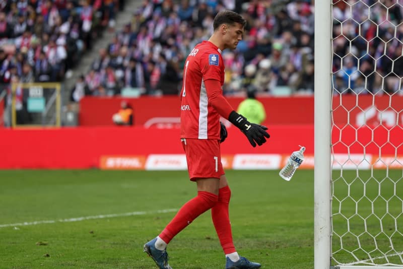 Football. PKO BP Ekstraklasa. Gornik Zabrze - Puszcza Niepolomice. 02.02.2025