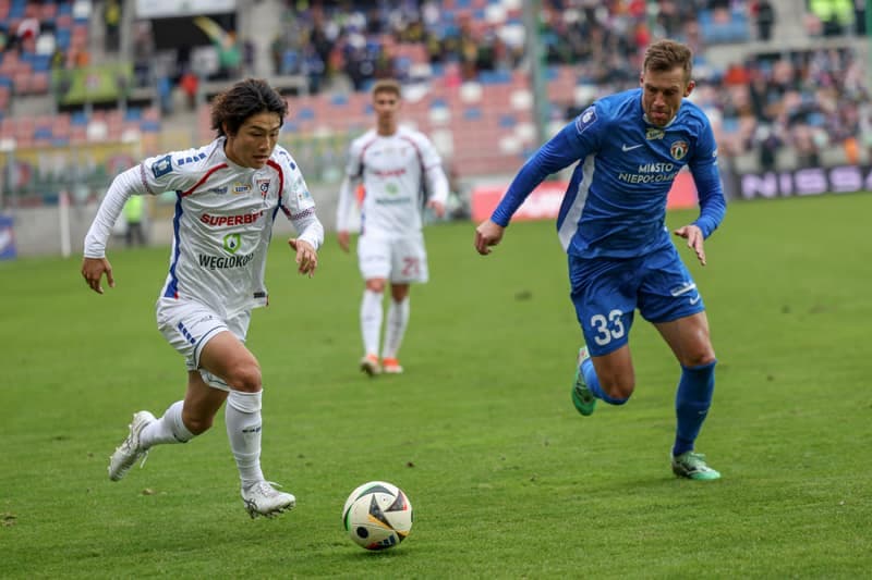 Football. PKO BP Ekstraklasa. Gornik Zabrze - Puszcza Niepolomice. 02.02.2025