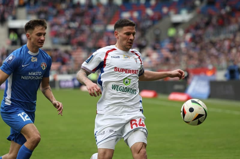 Football. PKO BP Ekstraklasa. Gornik Zabrze - Puszcza Niepolomice. 02.02.2025