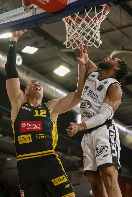 Basketball. Orlen Basket Liga. Legia Warszawa - Energa Trefl Sopot. 06.12.2025
