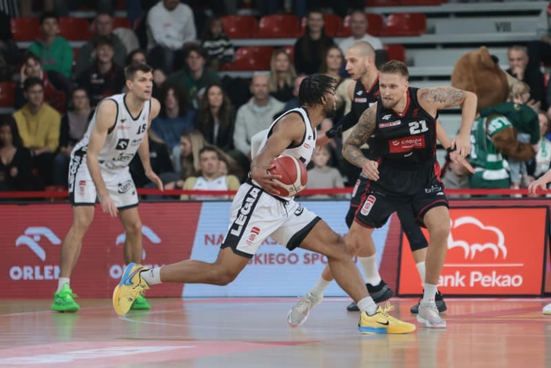 Basketball. Orlen Basket Liga. Legia Warszawa - Energa Czarni Slupsk. 19.10.2025