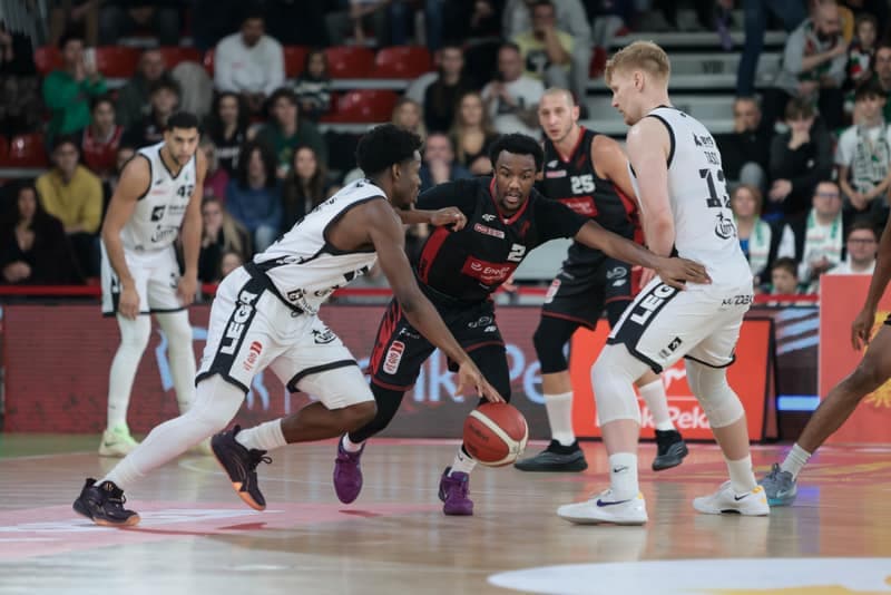 Basketball. Orlen Basket Liga. Legia Warszawa - Energa Czarni Slupsk. 19.10.2025