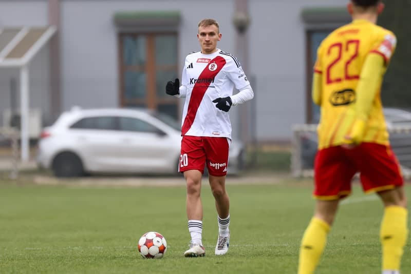 Football. Betclic 1 Liga. Znicz Pruszkow - LKS Lodz. 30.11.2025