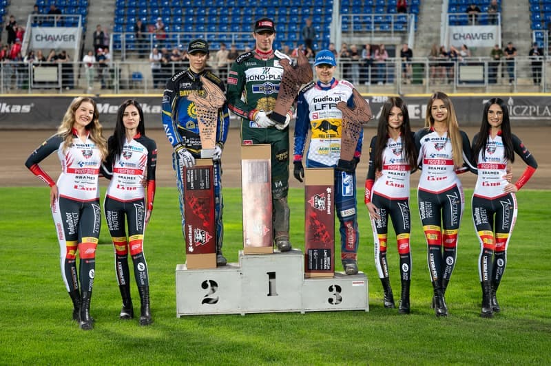 Zuzel. Final Brazowego Kasku. Szymon Ludwiczak - . 23.04.2025