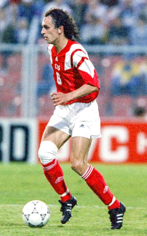 Football. UEFA EURO. CIS - Germany. 12.06.1992