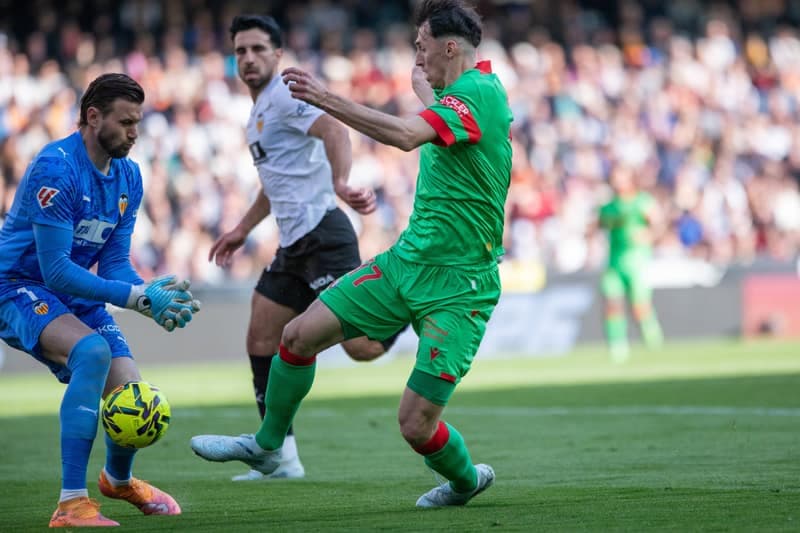 Football. La Liga. Valencia - Osasuna. 01.03.2026