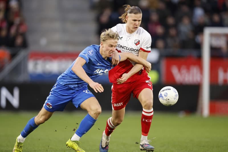 Eredivisie 2025-2026 FC Utrecht v AZ Alkmaar