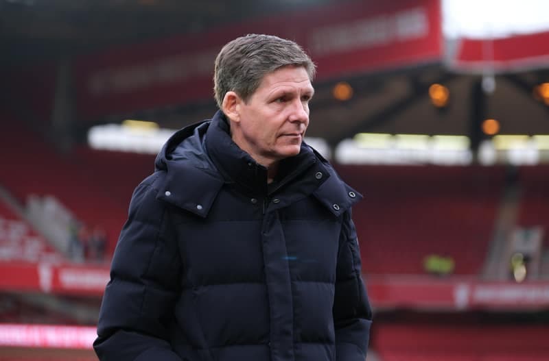 Football. Premier League. Nottingham Forest - Crystal Palace. 26.02.2001