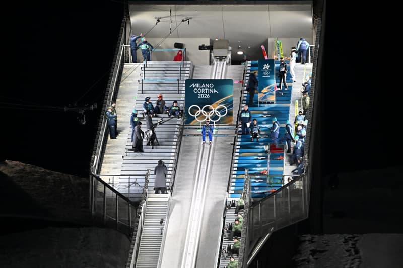 Ski Jumping. Olympic Winter Games. Mens Normal Hill Individual. 09.02.2026